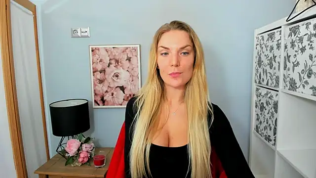 AulloraHoney online show from 02/14/25, 06:40