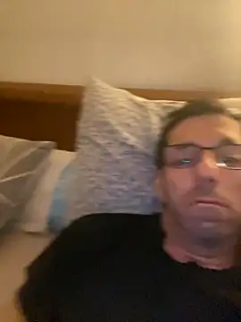 steph19x5 online show from 11/11/25, 11:38