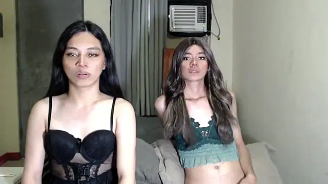 Snapshot of Urworldclasstrans chatting on 11/05/25, 07:08 Urworldclasstrans online show from 11/05/25, 07:08