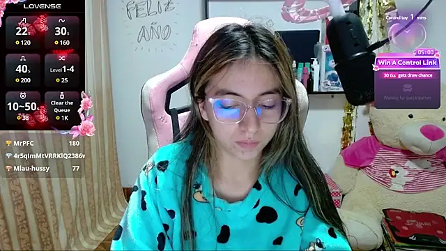 Maggie Fox3 online show from 01/06/25, 09:52