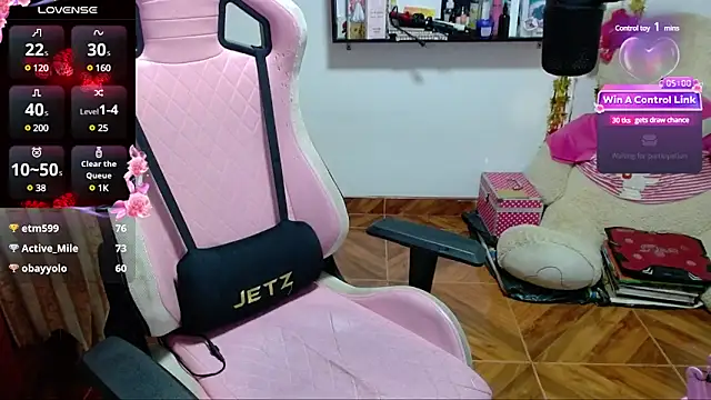 Maggie Fox3 online show from 01/07/25, 04:08