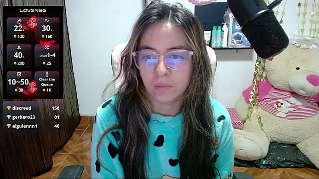 Maggie Fox3 online show from 03/02/25, 06:59