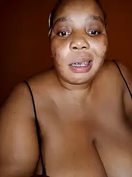 Lovelyboobs01 online show from 02/03/25, 09:07