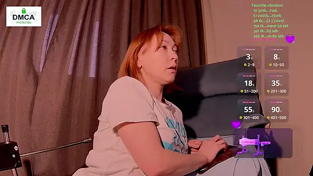 Snapshot of Michel2103 chatting on 01/15/26, 01:48 Michel2103 online show from 01/15/26, 01:48