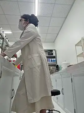 HinaLovely online show from 03/17/26, 09:23