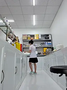 HinaLovely online show from 04/15/26, 03:24