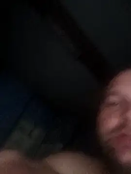 Snapshot of tubing0101 chatting on 11/09/25, 11:14 tubing0101 online show from 11/09/25, 11:14