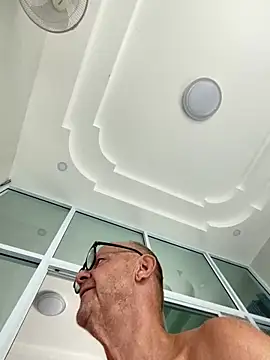 58klaus online show from 04/08/26, 05:18