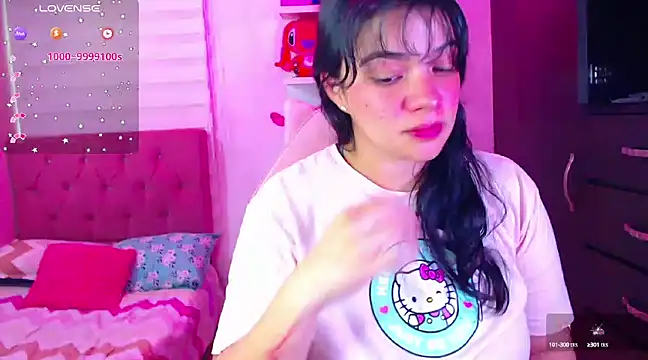 Snapshot of Vannessa__Shy chatting on 01/20/25, 09:53 Vannessa  Shy online show from 01/20/25, 09:53