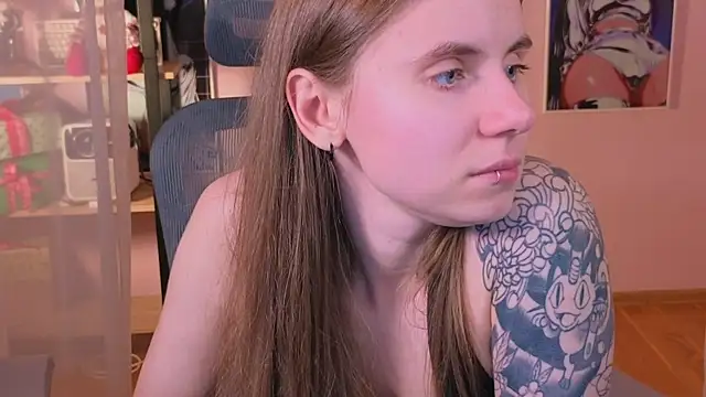  AnnaStark  online show from 11/30/25, 08:40