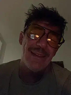 maxximere online show from 03/25/26, 12:49