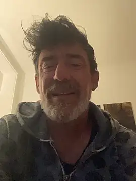 maxximere online show from 04/24/26, 12:35