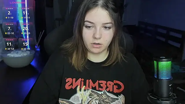 Snapshot of XNirvanaX chatting on 11/27/25, 02:46 XNirvanaX online show from 11/27/25, 02:46