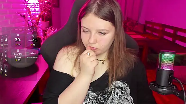 XNirvanaX online show from 03/28/26, 02:33