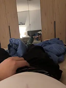 Snapshot of alex21017 chatting on 01/24/25, 09:47 alex21017 online show from 01/24/25, 09:47