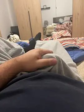 Snapshot of alex21017 chatting on 02/05/25, 10:55 alex21017 online show from 02/05/25, 10:55