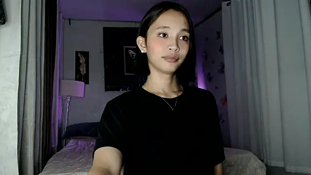 Snapshot of Angel_Morgan69 chatting on 03/13/25, 01:18 Angel Morgan69 online show from 03/13/25, 01:18
