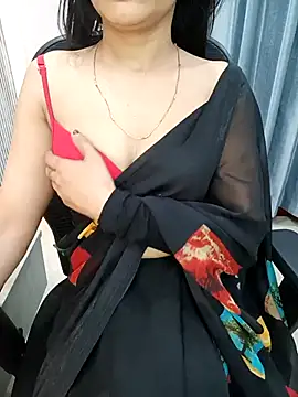 Snapshot of Beautiful_xxo chatting on 03/09/25, 06:32 Beautiful xxo online show from 03/09/25, 06:32