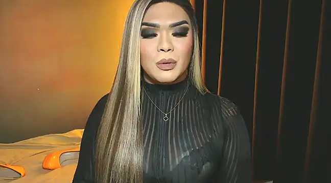 Snapshot of VictoriaEliz chatting on 12/08/24, 09:19 VictoriaEliz online show from 12/08/24, 09:19