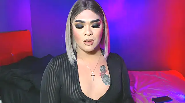 Snapshot of VictoriaEliz chatting on 02/02/25, 10:24 VictoriaEliz online show from 02/02/25, 10:24