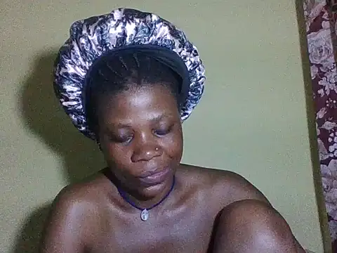 Sweetbaby004 online show from 03/25/26, 07:31