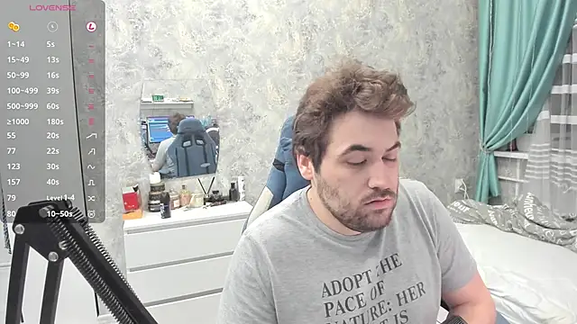 Morlaios online show from 02/12/25, 03:40