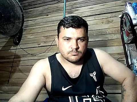 Arcangel 05 online show from 03/21/26, 04:17