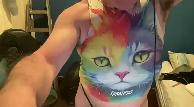 Snapshot of Fabrissi chatting on 01/13/25, 08:04 Fabrissi online show from 01/13/25, 08:04