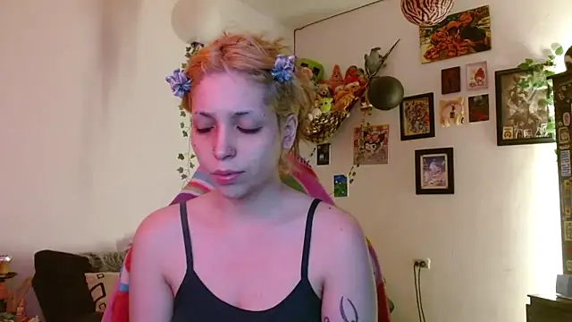 Snapshot of MaryJannes chatting on 02/23/26, 05:05 MaryJannes online show from 02/23/26, 05:05