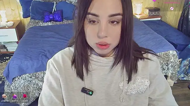 Snapshot of VanessaDoyle chatting on 01/14/25, 09:51 VanessaDoyle online show from 01/14/25, 09:51
