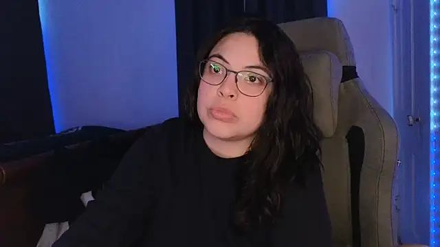 drizzypeach602 online show from 12/20/25, 05:47