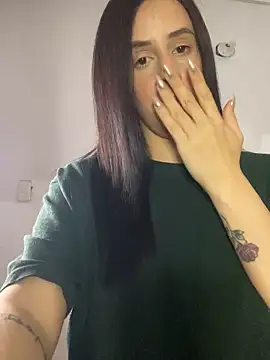 Snapshot of Amira_Milker chatting on 01/06/25, 02:58 Amira Milker online show from 01/06/25, 02:58