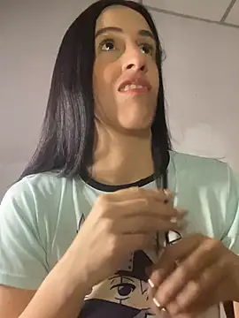 Snapshot of Amira_Milker chatting on 01/10/25, 03:18 Amira Milker online show from 01/10/25, 03:18