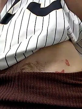 Snapshot of Amira_Milker chatting on 02/20/25, 07:19 Amira Milker online show from 02/20/25, 07:19