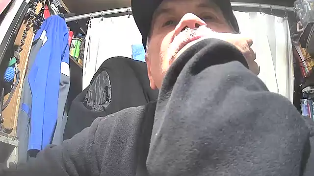 nonnomaturobisex online show from 02/13/25, 03:14