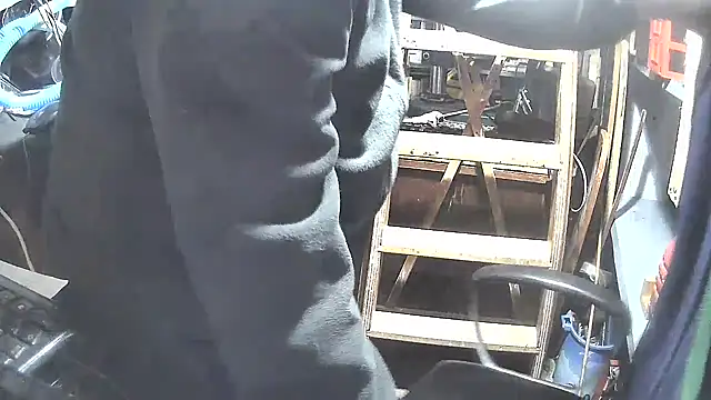 nonnomaturobisex online show from 03/17/25, 11:21