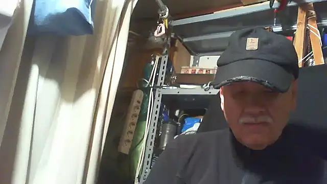 nonnomaturobisex online show from 10/13/25, 08:14