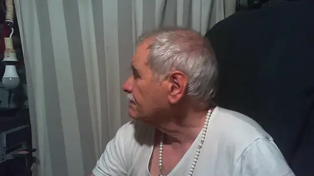 nonnomaturobisex online show from 05/21/26, 08:43