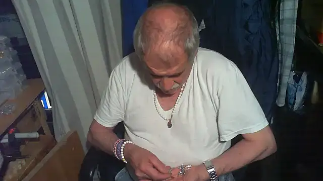 nonnomaturobisex online show from 05/25/26, 03:51