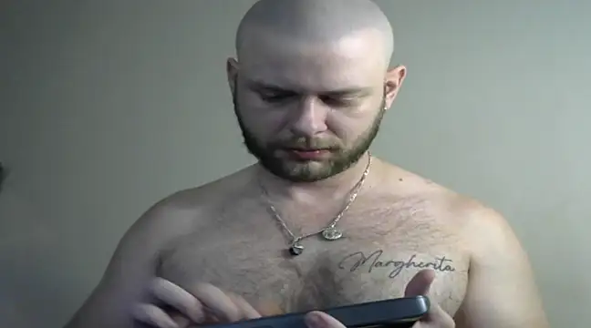 Snapshot of TONY_WHITE_7 chatting on 03/04/25, 12:50 TONY WHITE 7 online show from 03/04/25, 12:50