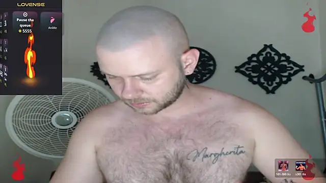 Snapshot of TONY_WHITE_7 chatting on 06/02/26, 12:23 TONY WHITE 7 online show from 06/02/26, 12:23