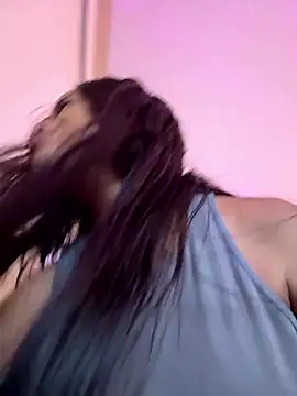 Snapshot of Tikalalin chatting on 01/14/26, 03:56 Tikalalin online show from 01/14/26, 03:56