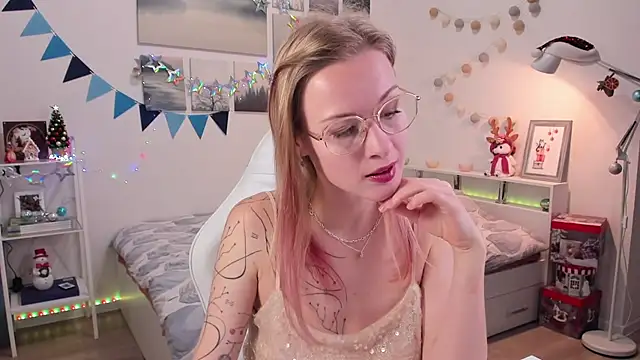 MissRightX online show from 12/24/24, 06:50