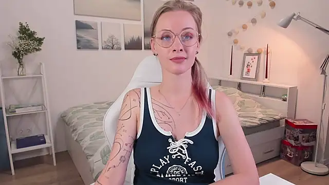 MissRightX online show from 01/17/25, 07:05