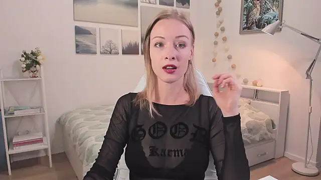 MissRightX online show from 09/08/25, 02:38