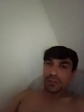 Snapshot of Ths005 chatting on 04/06/26, 04:32 Ths005 online show from 04/06/26, 04:32