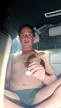 Snapshot of Roberts8inchcock chatting on 12/17/25, 03:23 Roberts8inchcock online show from 12/17/25, 03:23