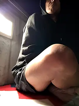 Snapshot of Roberts8inchcock chatting on 02/03/26, 10:53 Roberts8inchcock online show from 02/03/26, 10:53