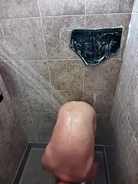 Snapshot of Roberts8inchcock chatting on 02/15/26, 09:30 Roberts8inchcock online show from 02/15/26, 09:30