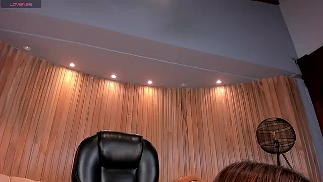 Snapshot of LexieWayne chatting on 02/01/25, 03:28 LexieWayne online show from 02/01/25, 03:28